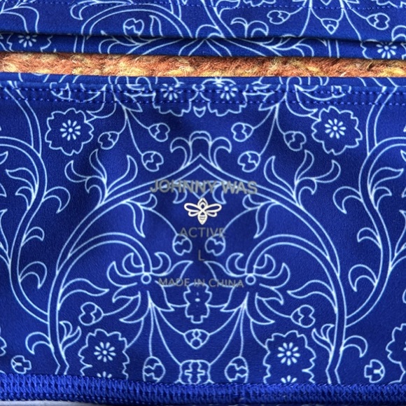 Johnny Was Wild Flower Active Set - Picture 4 of 6